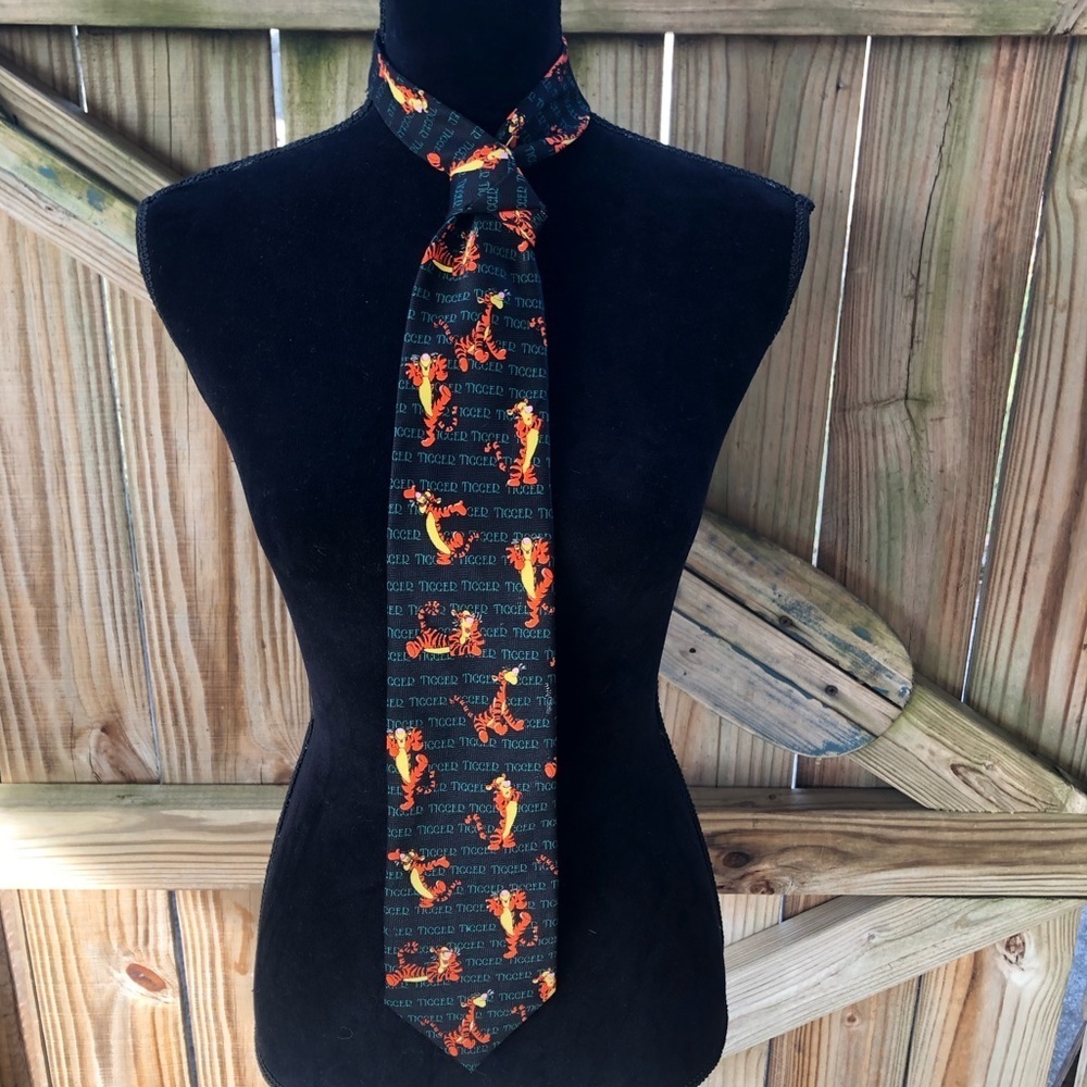 Disney’s Winnie the Pooh Tigger Necktie by Exquisite Apparel